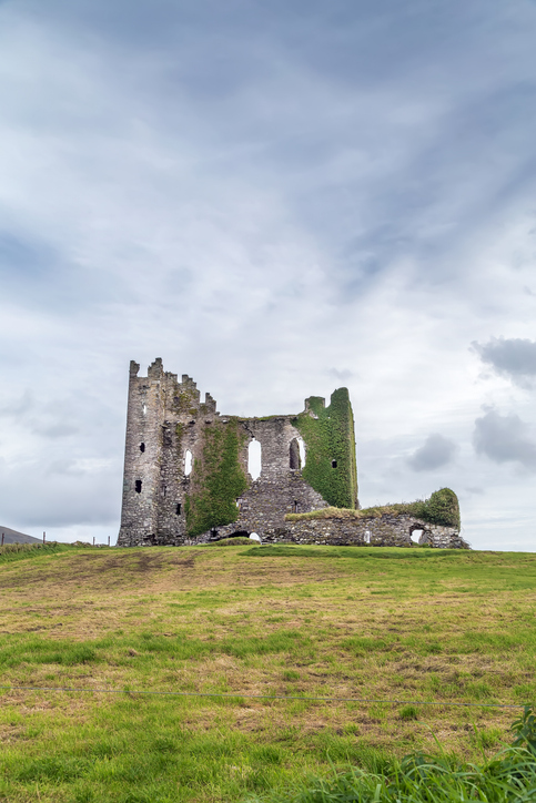 Ballycarbery Castle view