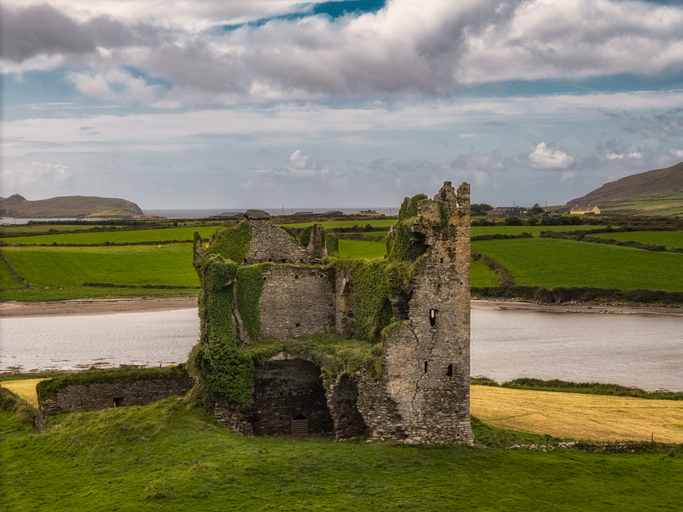 Ballycarbery Castle view